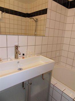 Hotel Lambeau Etterbeek Luaran gambar