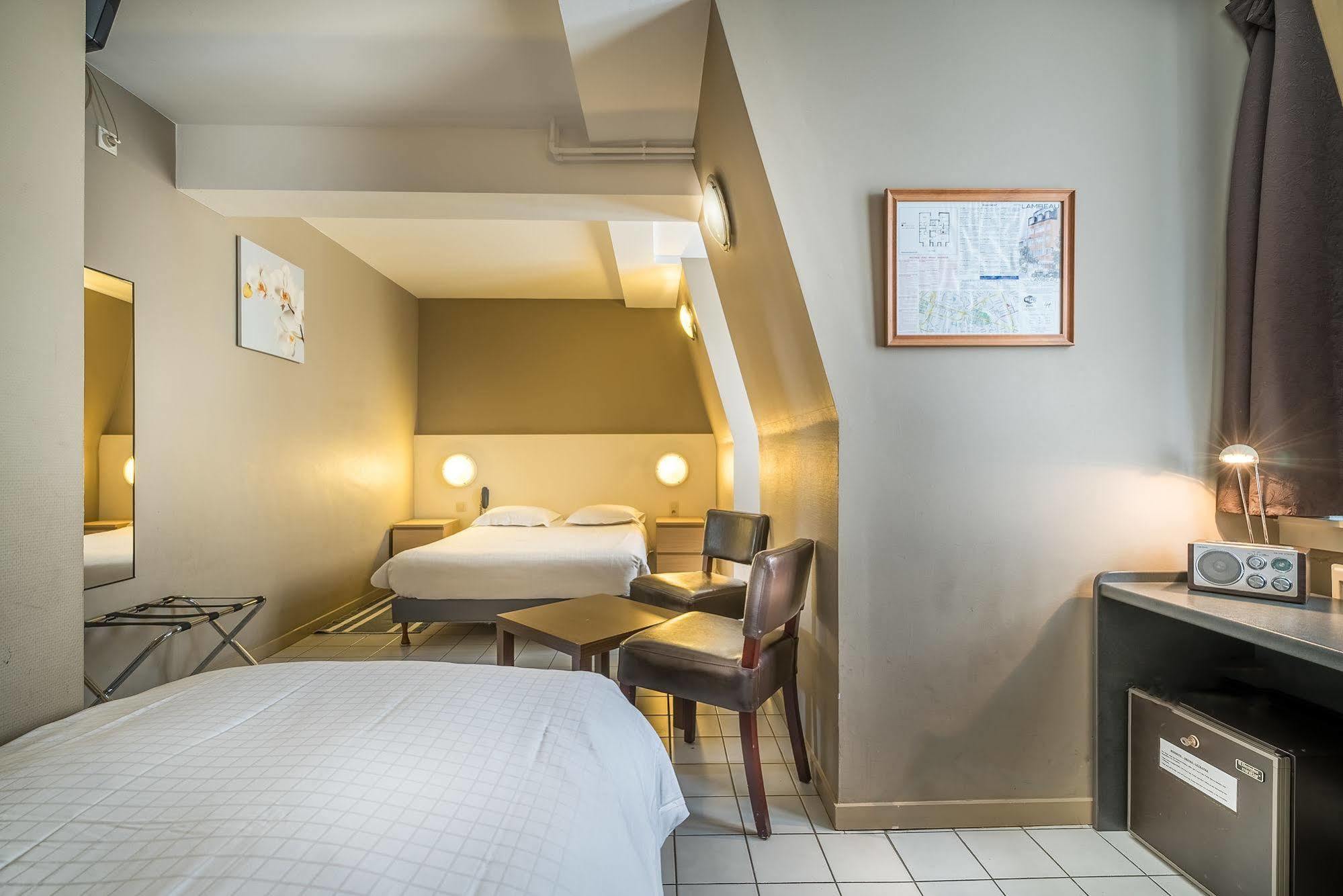 Hotel Lambeau Etterbeek Luaran gambar